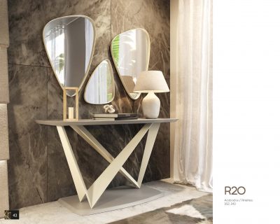Brands Franco Imperium Console Table, Spain R20 Console Table